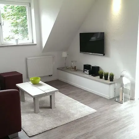 Geele Hus 1 아파트